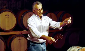 Presentation image of Carmelo Patti