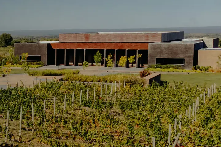 Presentation image of La Vigilia