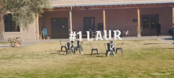 Imagen de presentación de Laur Turismo