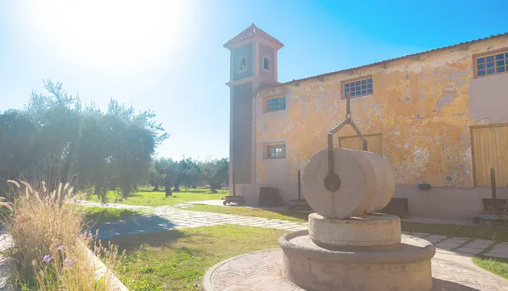 Imagen de presentación de Laur Turismo