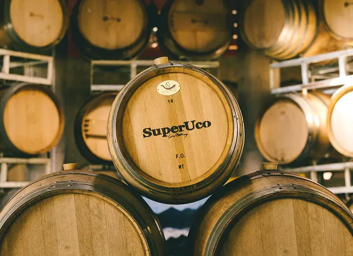 Presentation image of Super Uco
